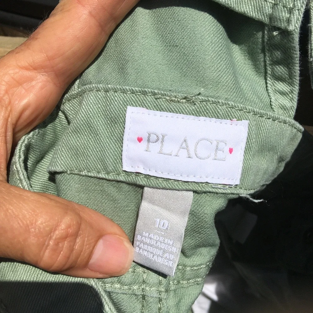 The Children’s Place Mint Green Button-Front Kids Short Overalls Farmer